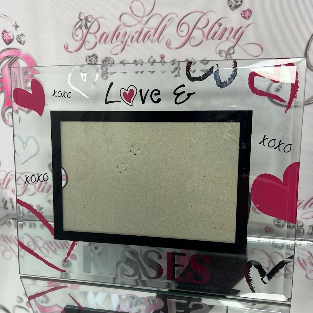 Picture frame mirrored kisses glass love valentines pink red silver cute lover